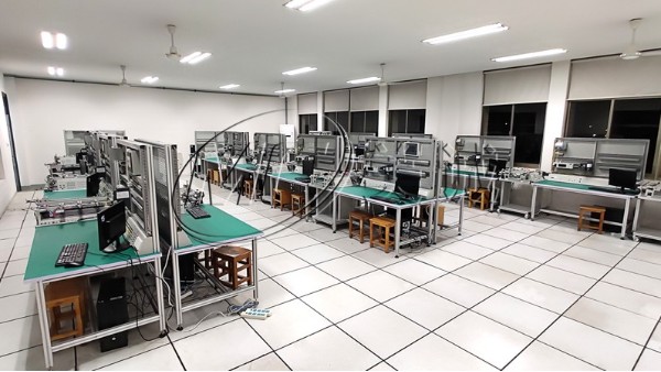 鋁型材PLC高校試驗臺 鋁型材PLC高校試驗臺