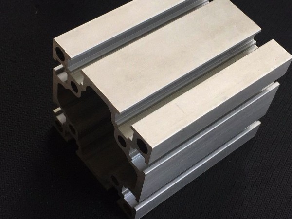 工業鋁型材擠壓前擠壓工具的準備工作有哪些?