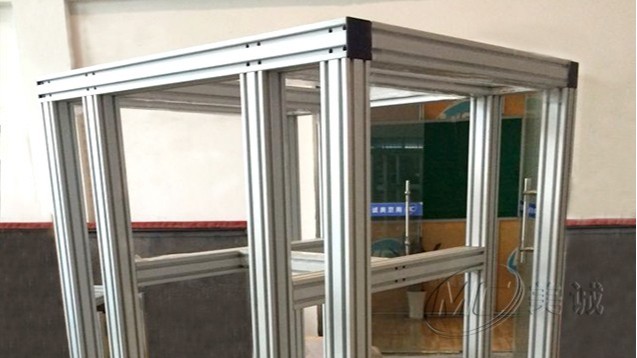 非標鋁型材設(shè)備框架 非標鋁型材設(shè)備框架